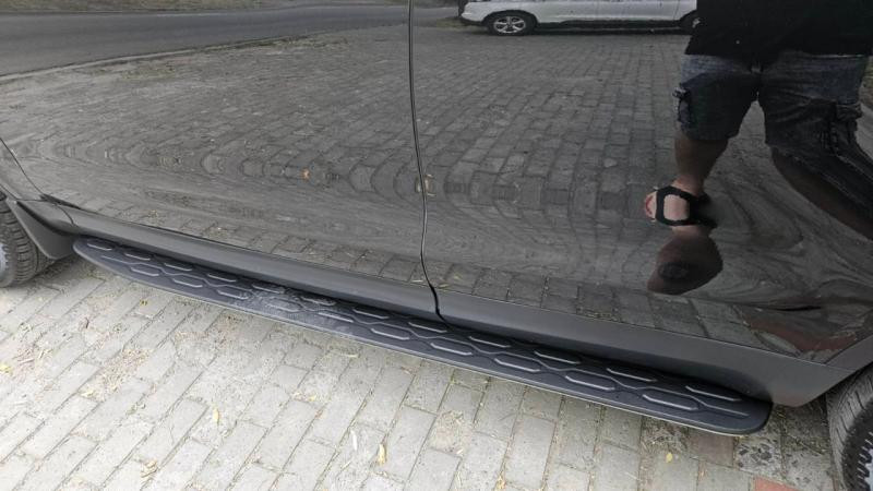 Купити Бокові пороги (2 шт) для Land Rover Discovery V