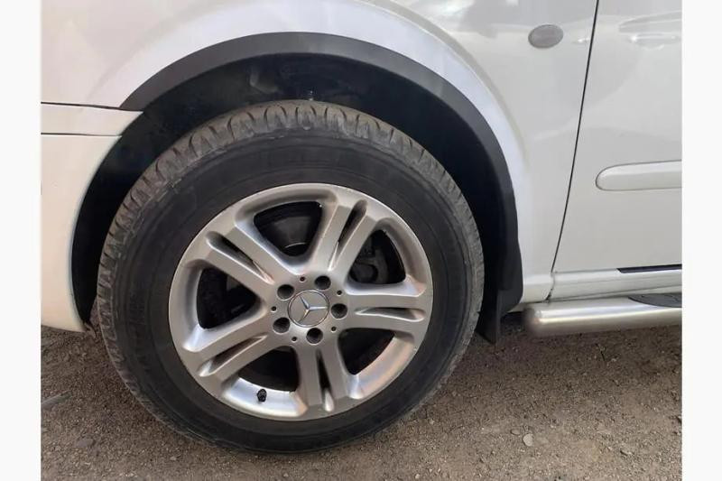 Купить Накладки на арки (4 шт, черные) для Mercedes Viano 2004-2014 гг