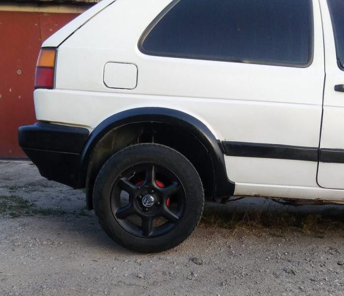 Купить Накладки на арки (4 шт, черные) для Volkswagen Golf 2