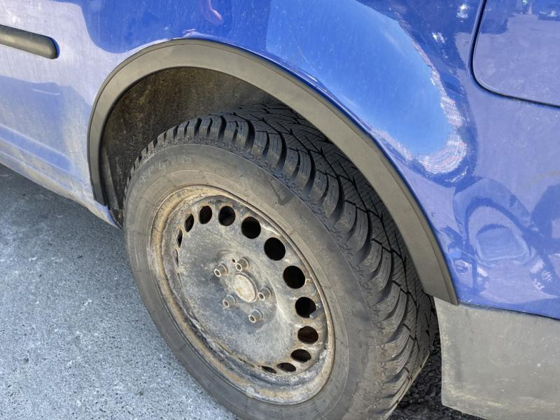 Купить Накладки на арки (черный мат) Короткая база, 1 сдвижная дверь (пластик) для Volkswagen Caddy 2004-2010 гг