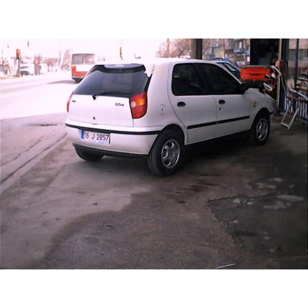 Купити Спойлер короткий (під фарбування) для Fiat Palio 1998- рр