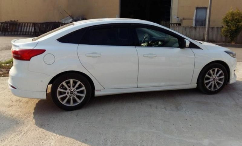 Купить Боковые пороги Sedan 2015-2025 (под покраску) для Ford Focus III