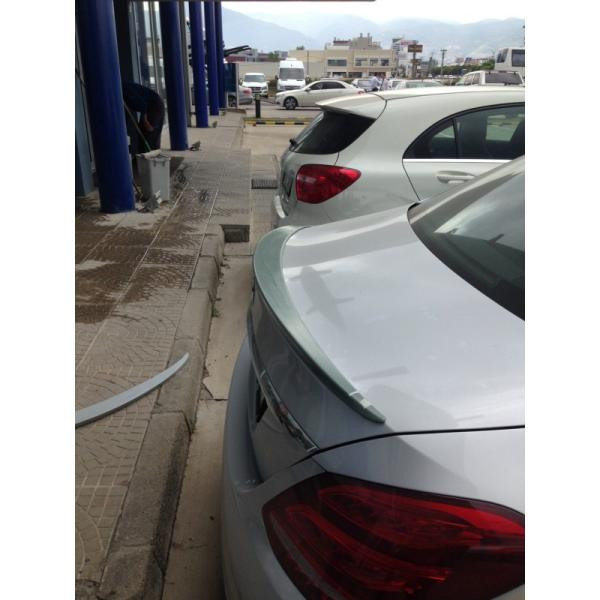 Купити Спойлер (під фарбування) для Mercedes C-class W204 2007-2015рр
