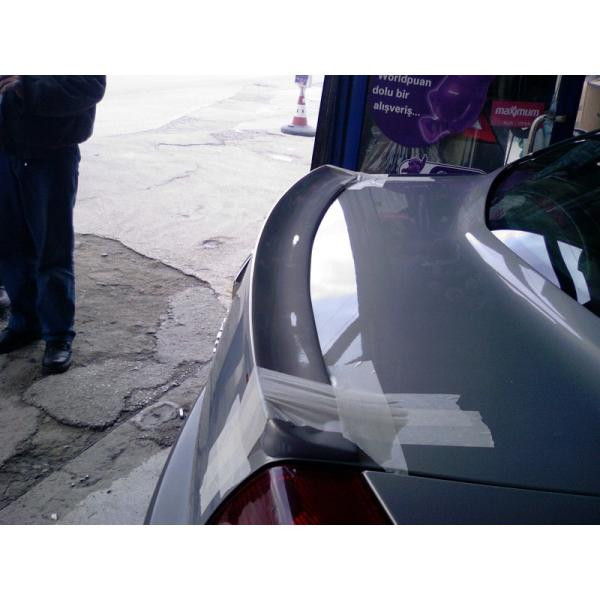 Купить Спойлер Sedan (под покраску) для Renault Megane II 2004-2009 гг