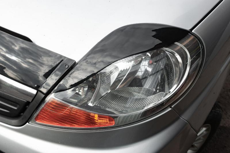 Купить Реснички Porshe-style Черный мат для Nissan Primastar 2002-2014 гг