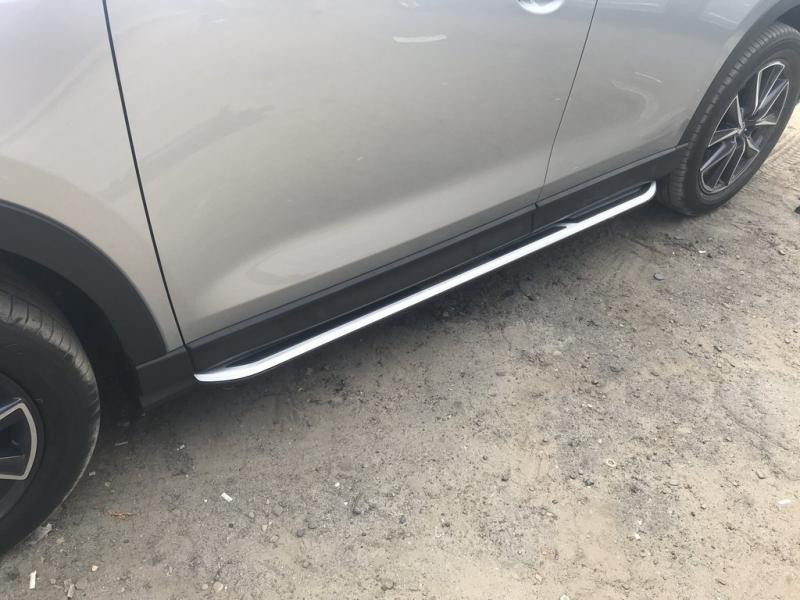 Купити Бокові пороги оригінал V1 (2 шт) для Mazda CX-5 2017- рр