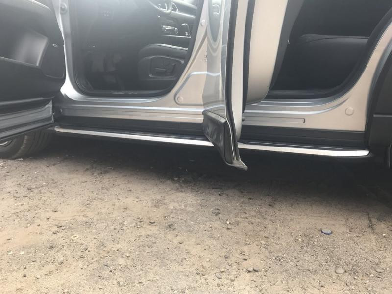 Купити Бокові пороги оригінал V1 (2 шт) для Mazda CX-5 2017- рр