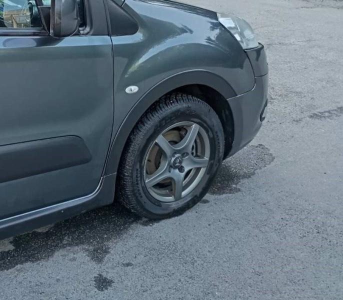 Купити Накладки на арки (4 шт, чорні) 1 бічні двері, Метал для Peugeot Partner Tepee 2008-2018 рр