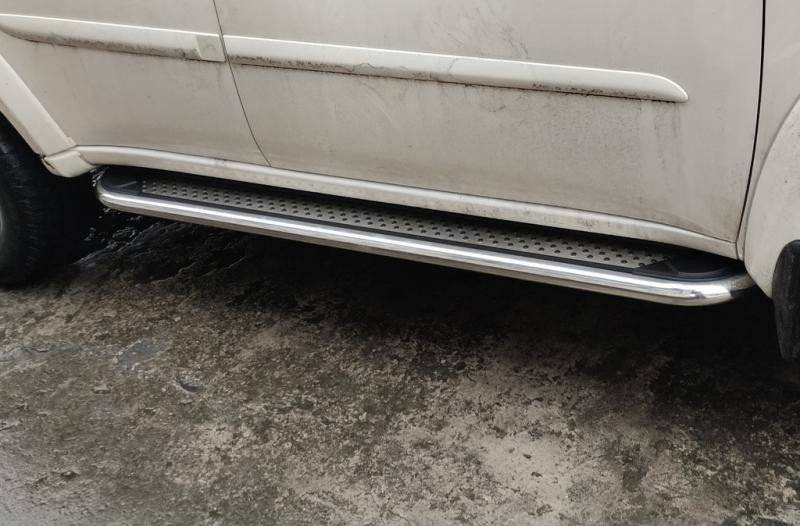 Купити Бокові пороги Maydos V2 (2 шт., алюміній -2025 нерж) для Mitsubishi Pajero Sport 2008-2015 рр