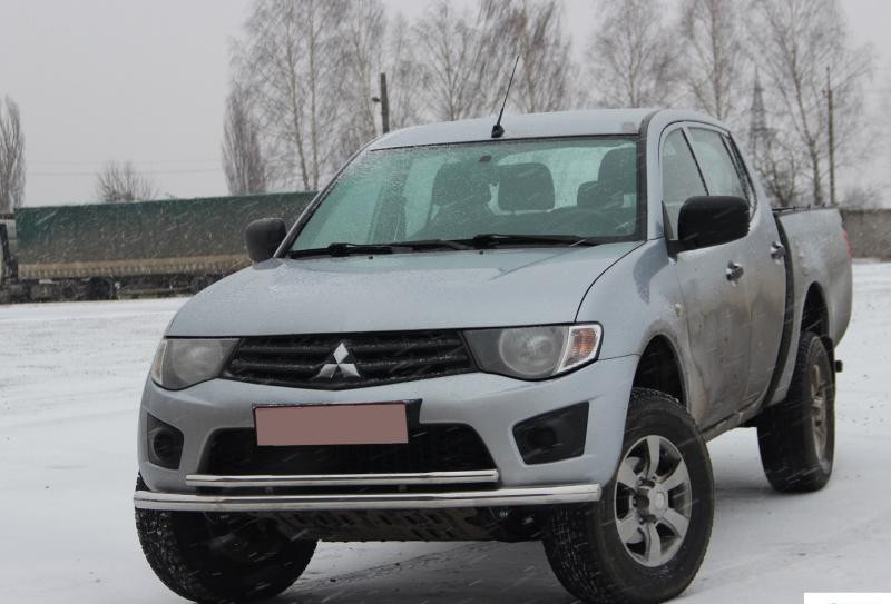 Купити Передній захист ST014 (нерж.) d60/42 для Mitsubishi L200 2006-2015 рр
