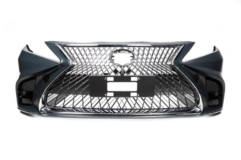 Купити Комплект обвісів Lexus LS style для Toyota Camry 2017-2023 рр