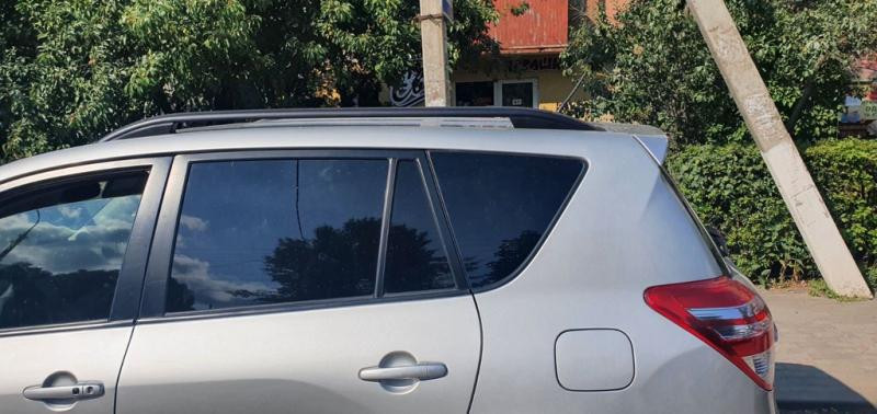 Купити Рейлінги Skyport (Чорні) Коротка база для Toyota Rav 4 2006-2013 рр