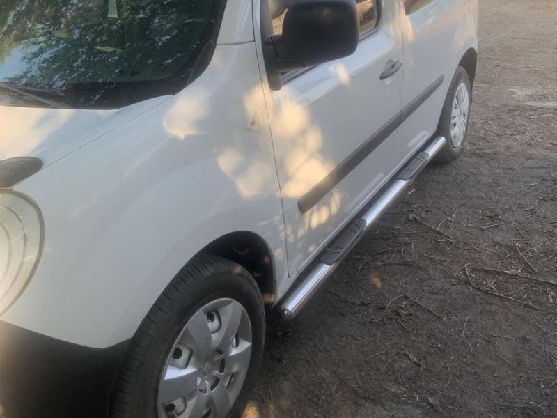 Купити Бічні труби BB002 (2 шт., нерж.) 70 мм, коротка база для Renault Kangoo 2008-2020 рр