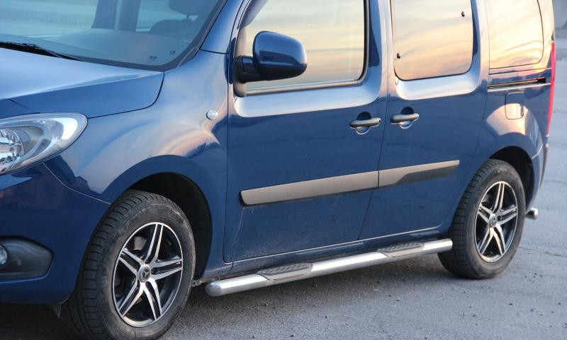 Купити Бічні труби (2 шт., нерж.) 70мм, довга база з пластиковими вставками для Mercedes Citan 2013-2021 рр