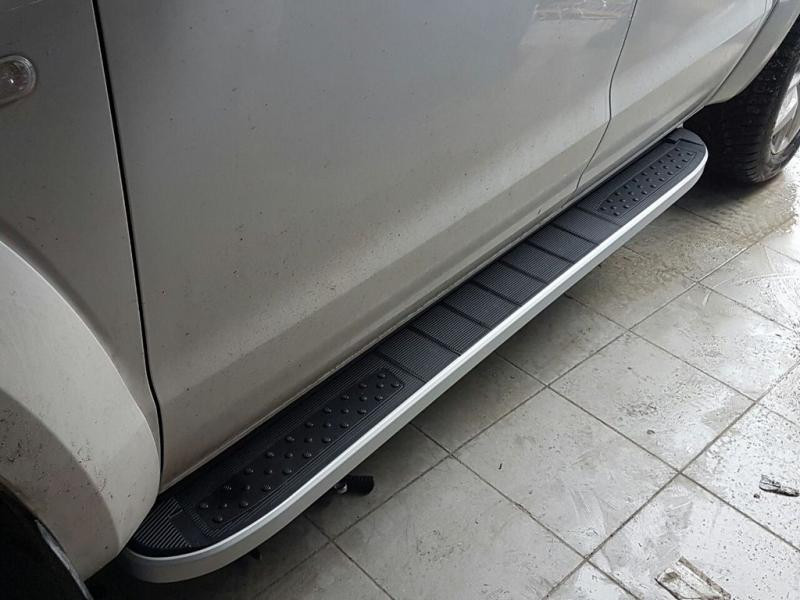 Купить Боковые пороги Tayga V2 (2 шт., алюминий) для Cadillac XT5