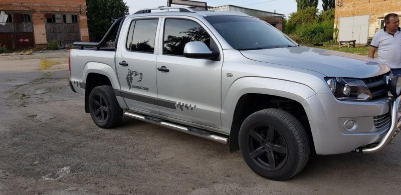 Купити Бічні труби (2 шт., нерж) 70мм для Volkswagen Amarok 2010-2022 рр