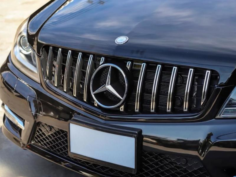 Купить Передняя решетка GT Panamericana для Mercedes C-class W204 2007-2015 гг