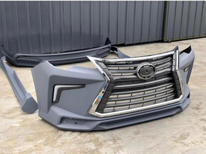 Купить Комплект рестайлинга (на 2018 год) для Toyota Fortuner 2015- гг