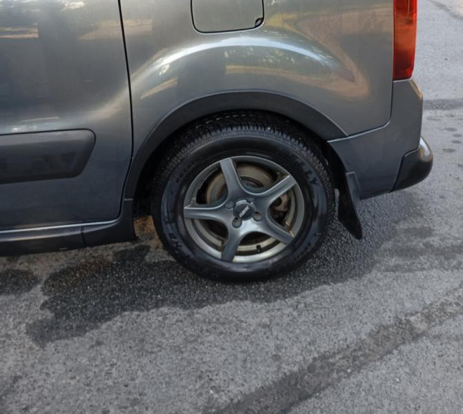 Купити Накладки на арки (4 шт, чорні) 2 бокові двері, пластик для Peugeot Partner Tepee 2008-2018 рр