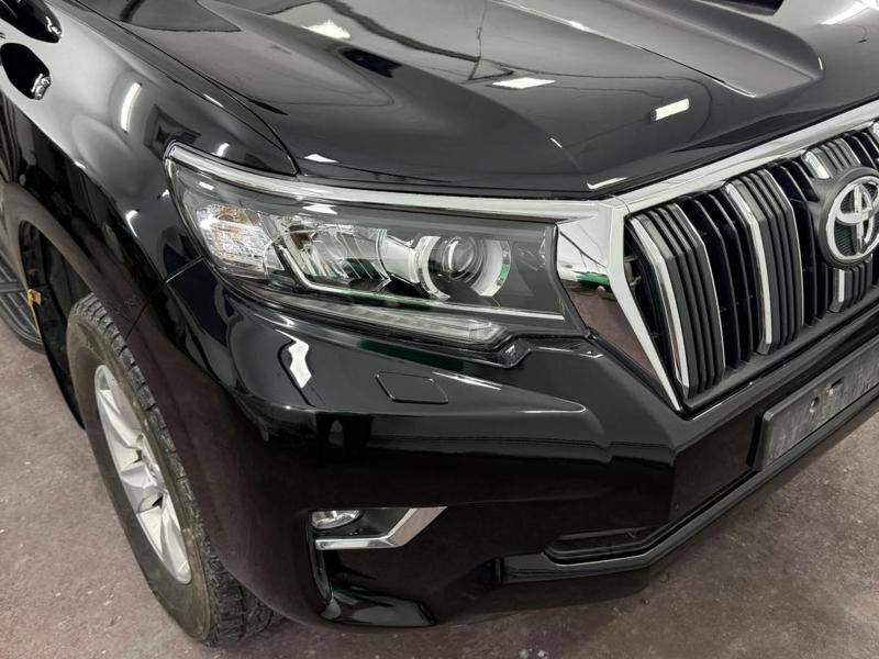 Купити Вії на фари (2 шт., для LED) для Toyota Land Cruiser Prado 150