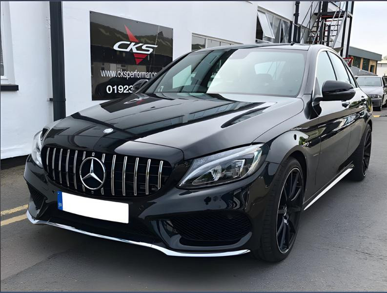 Купити Передня решітка Panamericana GT (для Avantgarde/AMG-Line/C43 AMG) 2018-2025, без камери для Mercedes C-сlass W205 рр