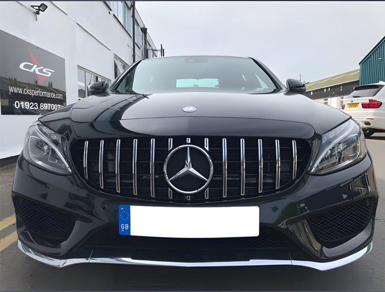 Купити Передня решітка Panamericana GT (для Avantgarde/AMG-Line/C43 AMG) 2018-2025, без камери для Mercedes C-сlass W205 рр