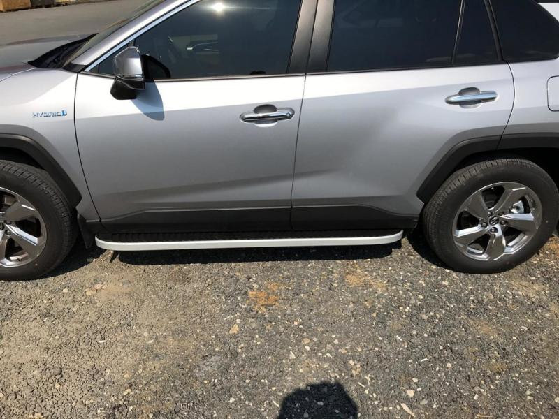 Купити Бокові пороги Tayga Grey (2 шт., алюміній) для Toyota Rav 4 2019- рр