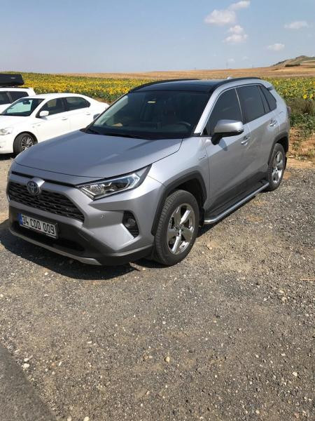 Купить Боковые пороги Maydos V2 (2 шт., алюминий с нержавейкой) для Toyota Rav 4 2019- гг