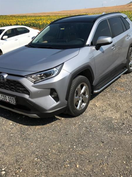 Купить Боковые пороги Maydos V2 (2 шт., алюминий с нержавейкой) для Toyota Rav 4 2019- гг