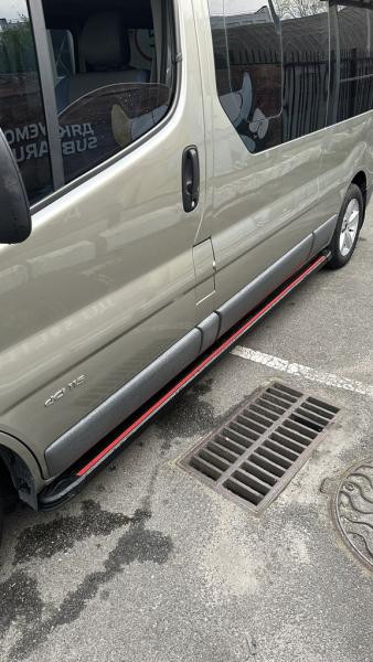 Купить Боковые пороги Maya Red-Black (2 шт., алюминий) Длинная база для Renault Trafic 2015- гг