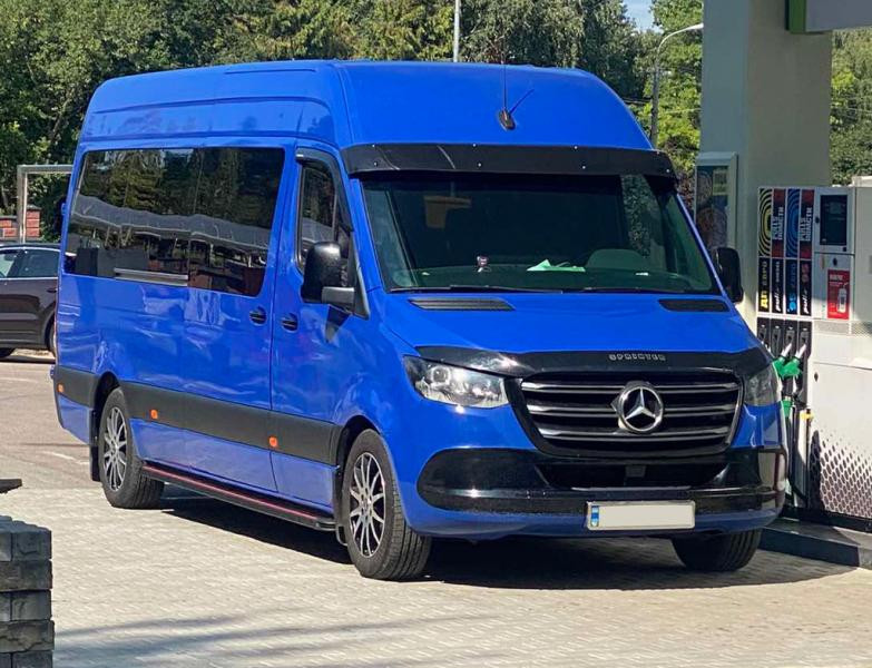 Купить Боковые пороги Maya Red (2 шт., алюминий) Long/ExtraLong для Mercedes Sprinter W907/W910 2018- гг