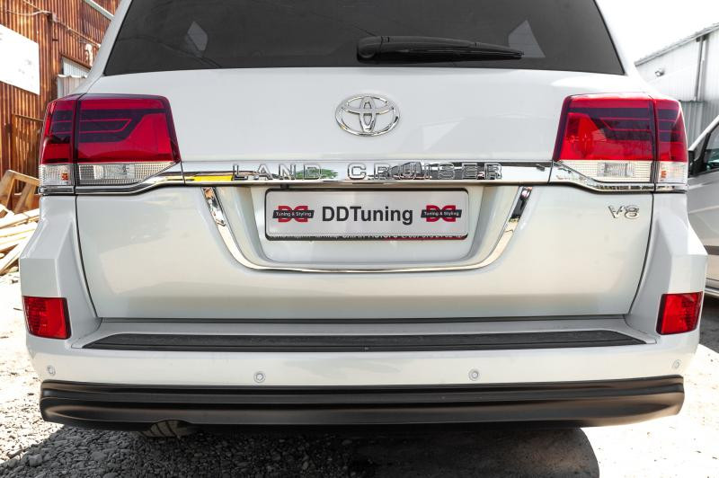 Купити Підставка під номер стандарт Біла для Toyota Land Cruiser 200