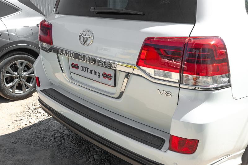 Купити Підставка під номер стандарт Біла для Toyota Land Cruiser 200