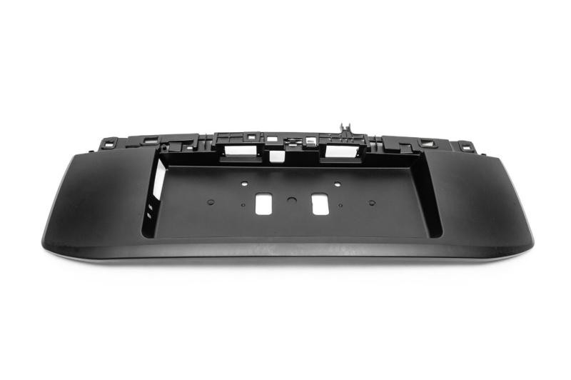 Купити Хром планка над номером (дизайн 2018) Хром планка -2025 пластикова накладка для Toyota Land Cruiser Prado 150