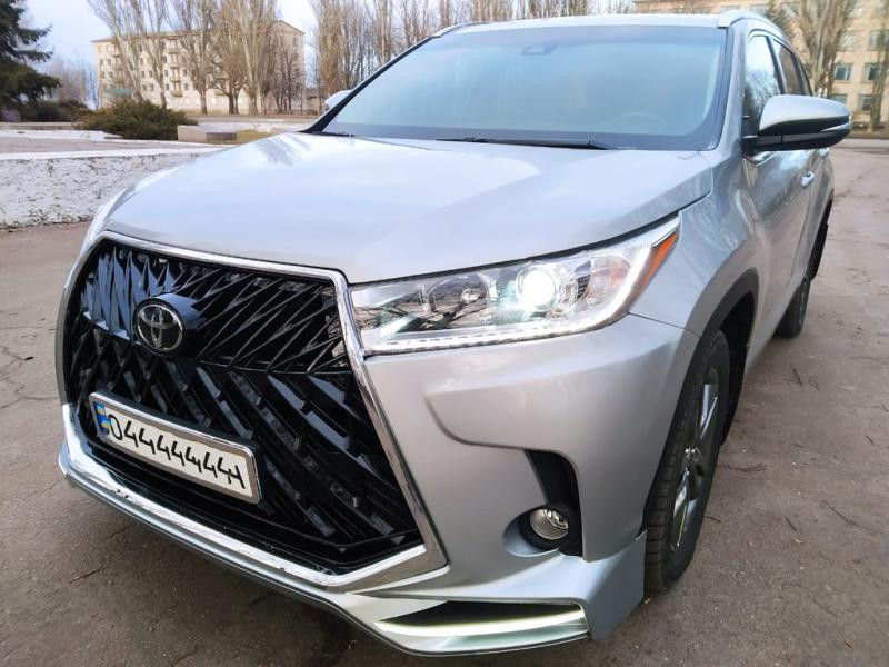Купить Комплект обвесов (TRD-design) для Toyota Highlander 2013-2019 гг