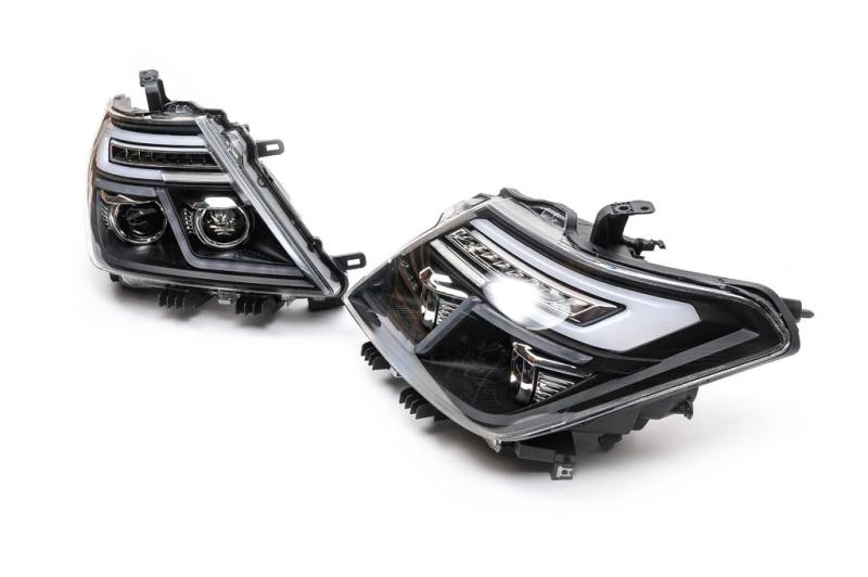 Купити Передні фари 2016-2021 (2 лінзи) для Nissan Armada рр