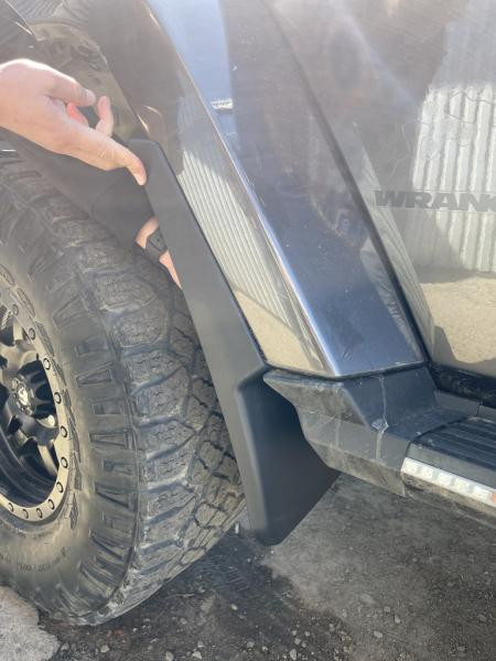 Купити Бризковики Premium (4 шт) для Jeep Wrangler 2007-2017 рр