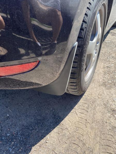 Купить Оригинальные брызговики Premium HB V1 (комплект 4 шт.) для Volkswagen Golf 6 2008-2014 гг