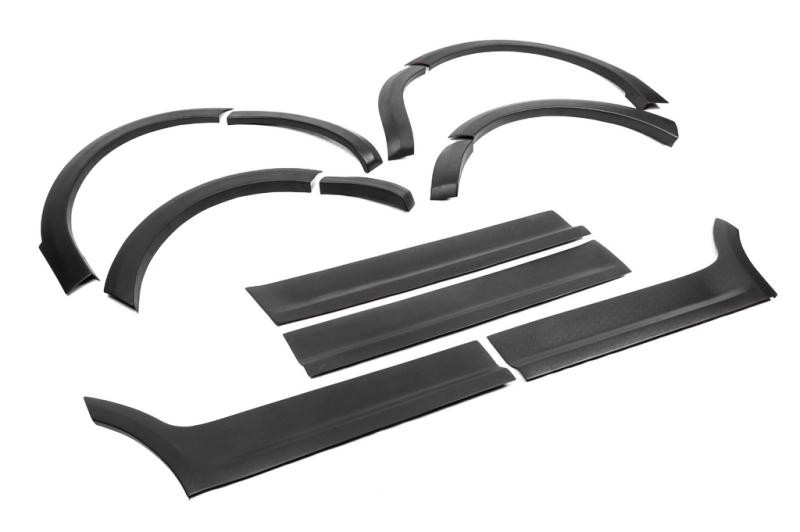 Купити Комплект молдингів і розширювачів арок 1 двері, коротка база для Volkswagen Caddy 2004-2010 рр