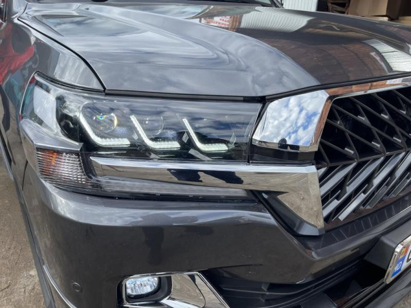 Купить Передние фары 2016-2025 (LX-Design) для Toyota Land Cruiser 200