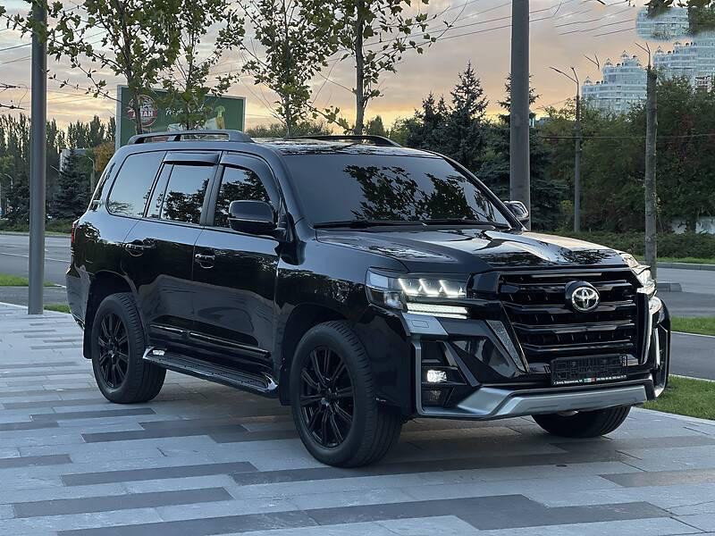 Купить Передние фары 2016-2025 (LX-Design) для Toyota Land Cruiser 200