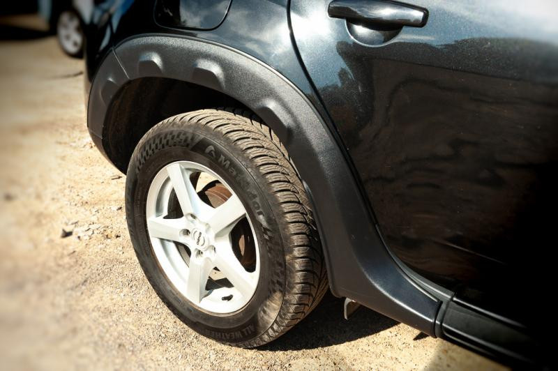 Купить Расширители арок с выпуклостями (8 шт, ABS) DDU - Украина для Renault Duster 2008-2017 гг