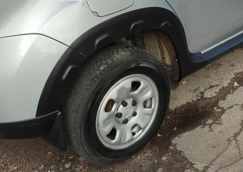 Купить Расширители арок с выпуклостями (8 шт, ABS) DDU - Украина для Renault Duster 2008-2017 гг