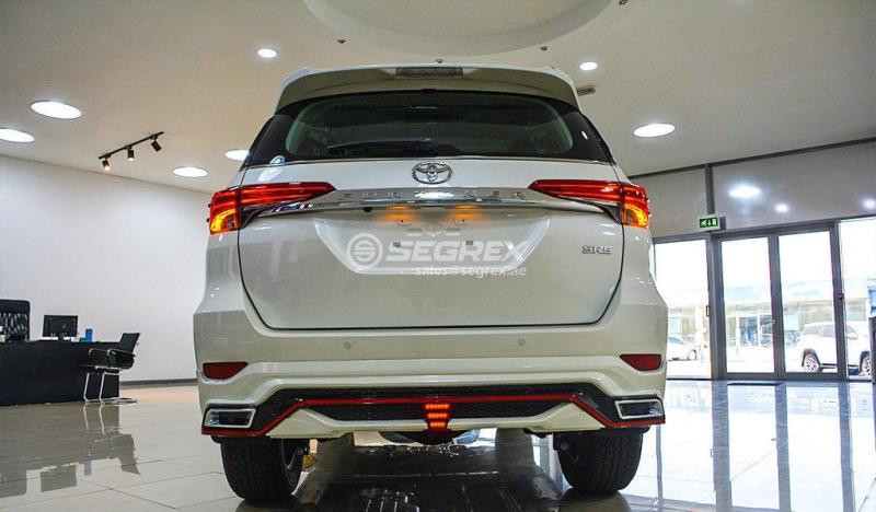 Купить Комплект обвесов Lexus-TRD V2 для Toyota Fortuner 2015- гг