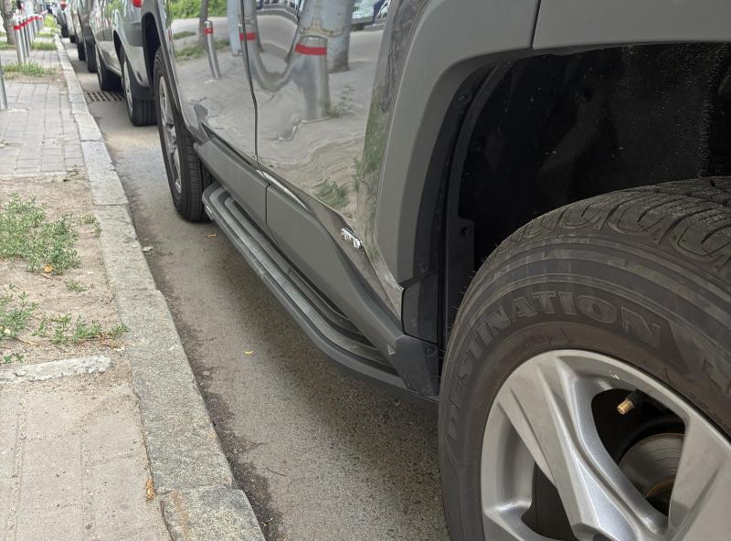 Купить Боковые пороги OEM V2B (2 шт, алюминий) для Toyota Rav 4 2019- гг