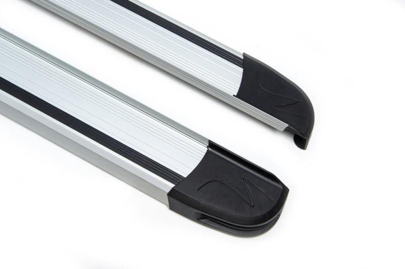 Купить Боковые пороги Maya V4 (2 шт., алюминий) для Toyota Hilux 2006-2015 гг