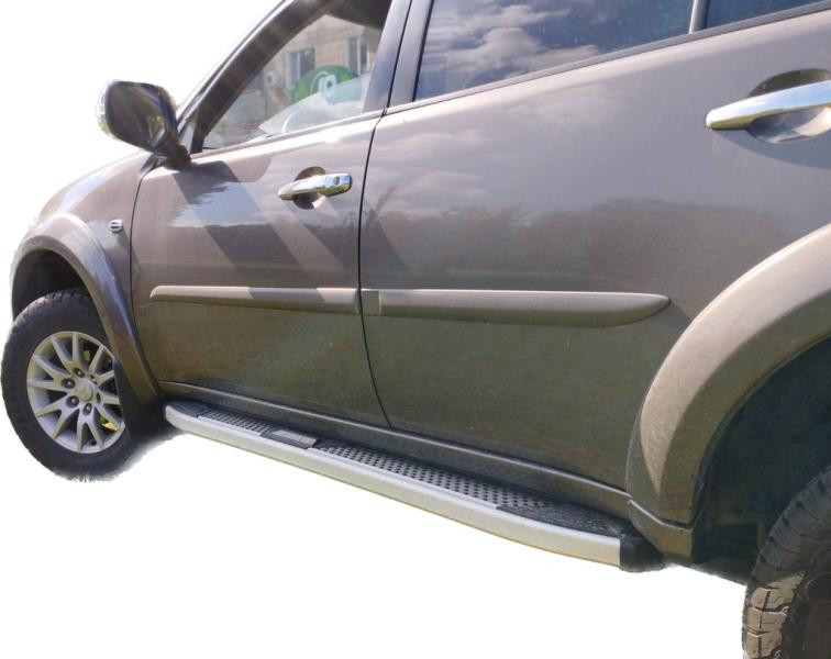 Купить Боковые пороги Mevsim Grey (2 шт., алюминий) для Mitsubishi Pajero Sport 2008-2015 гг