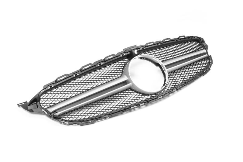 Купити Передня решітка AMG Silver (для Avantgarde/AMG-Line/C43 AMG) 2018-2025, з камерою для Mercedes C-сlass W205 рр