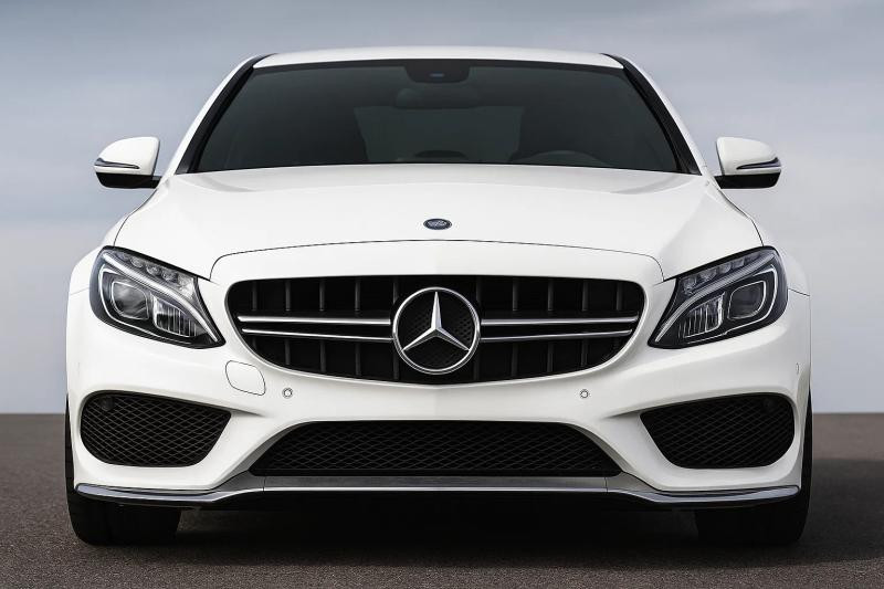 Купити Передня решітка C63-design (для Avantgarde/AMG-Line/C43 AMG) 2014-2018, з камерою для Mercedes C-сlass W205 рр