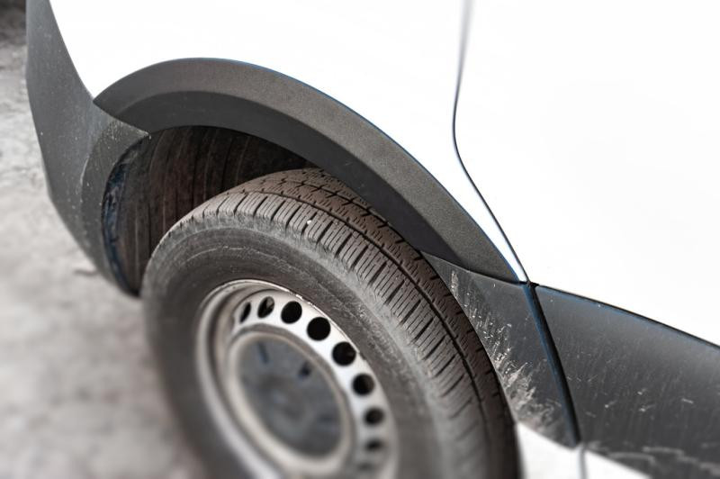 Купить Накладки на арки (4 шт, черные) для Mercedes Sprinter W907/W910 2018- гг